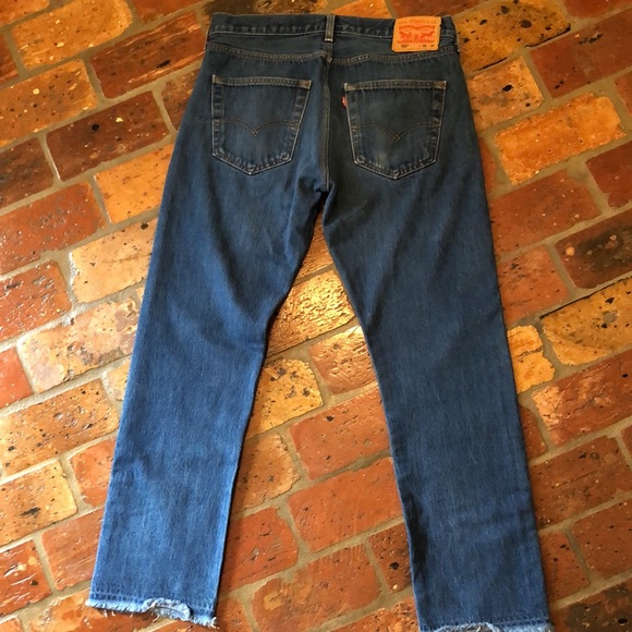 Levi’s 501 Button Fly Jeans (Unisex) sz34x32 - Picture 7 of 9